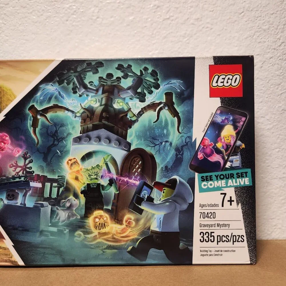 LEGO Hidden Side Graveyard Mystery 70420 Building Kit SET NEW App Toy AR Interac